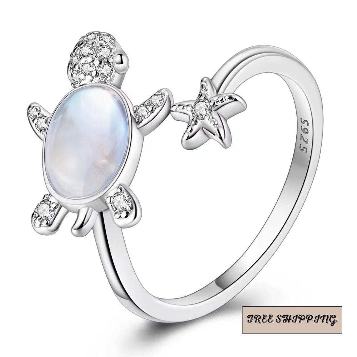 Adjustable 925 Turtle and Starfish Ring by Stella Amoré