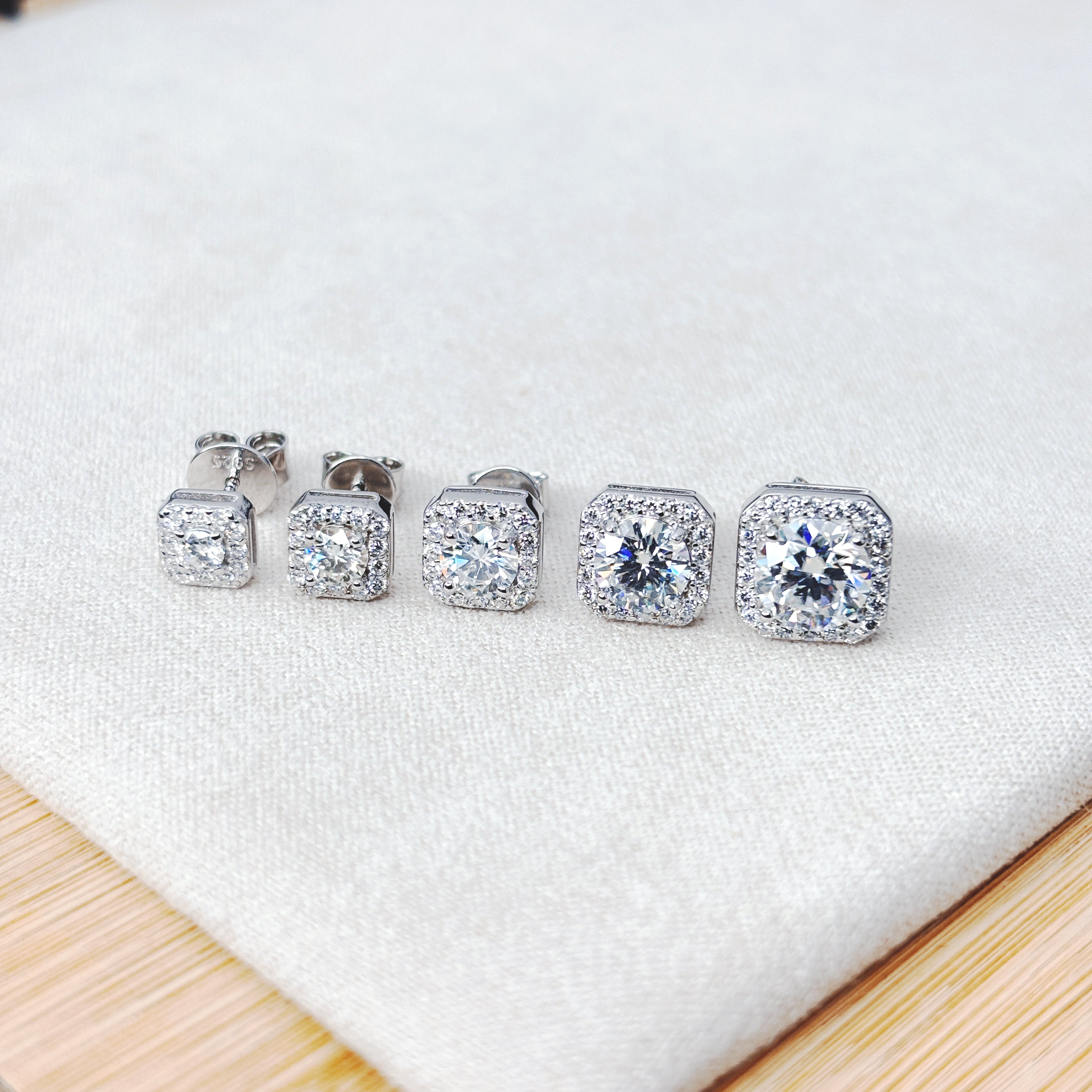 Square Moissanite Stud Earrings • Diamond-Tested Moissanite Studs in 925 Silver • 3mm–7mm Sizes • Iced Out White Gold Vermeil Unisex Style