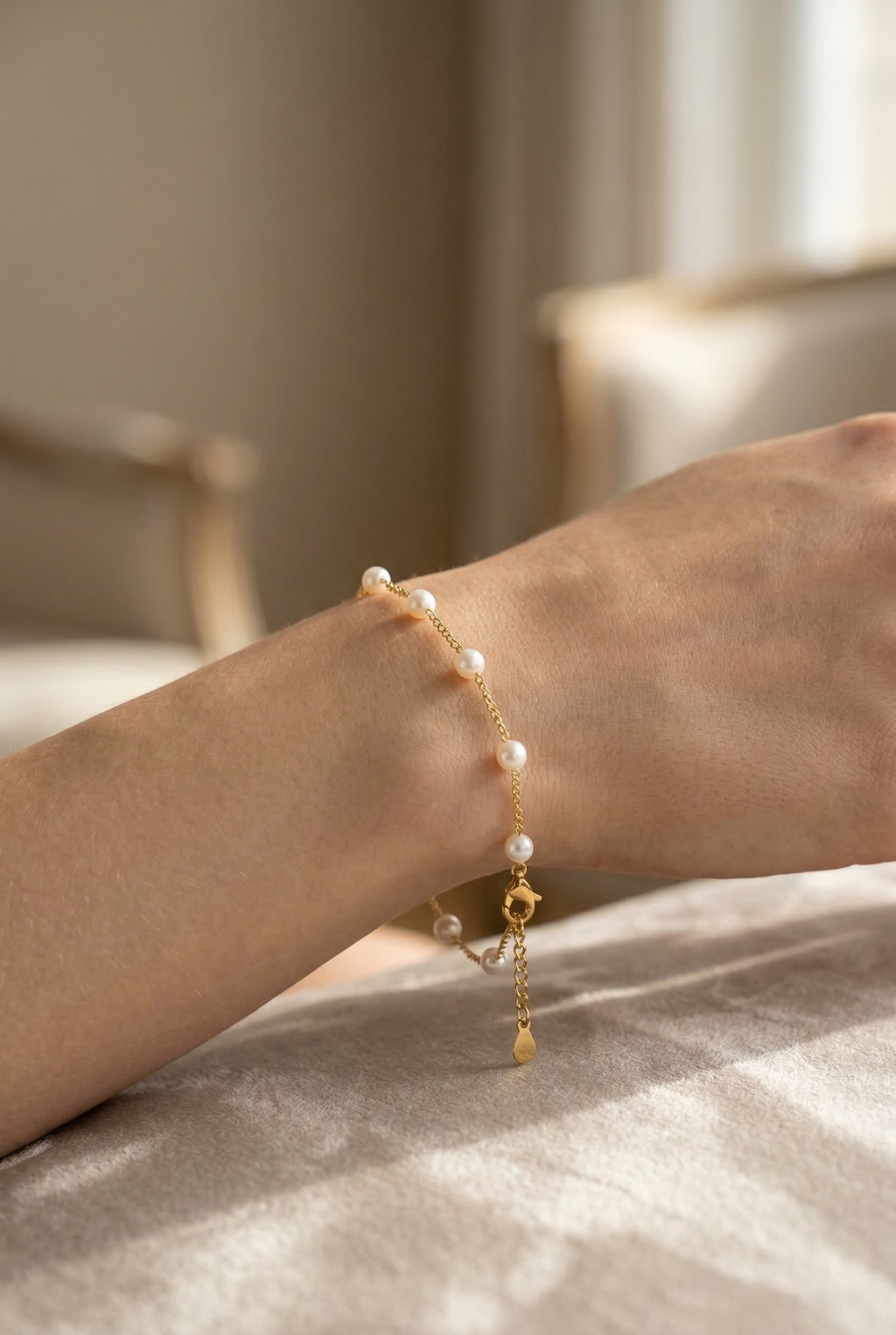 Dainty Pearl Bracelet • Gold Pearl Bracelet • Minimalist Layering Bracelet for Women