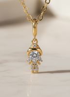Luxury Jewelry Gold Necklace, Diamond-Like Stones, Elegant Sparkling Pendant, Timeless Fashion Statement Piece