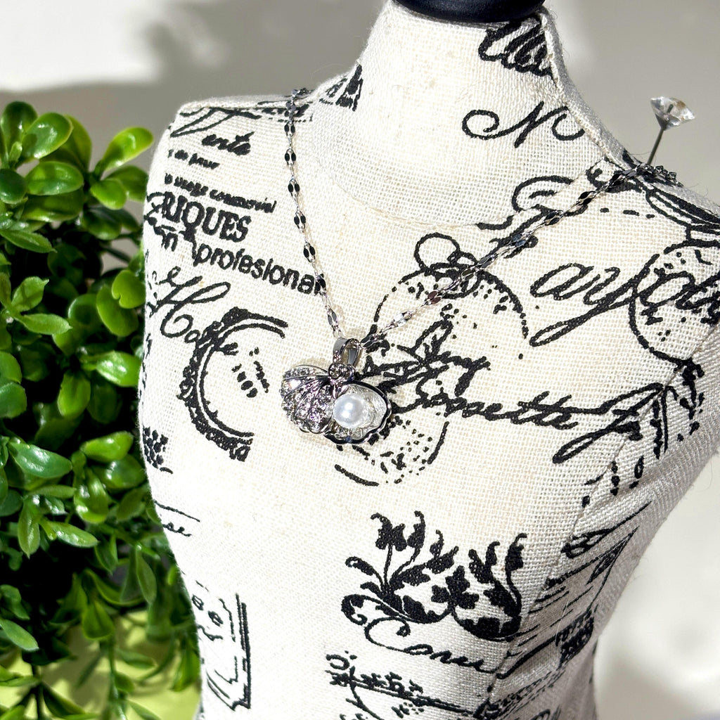 Silver Clam Sea Shell Ocean Necklace by Stella Amoré