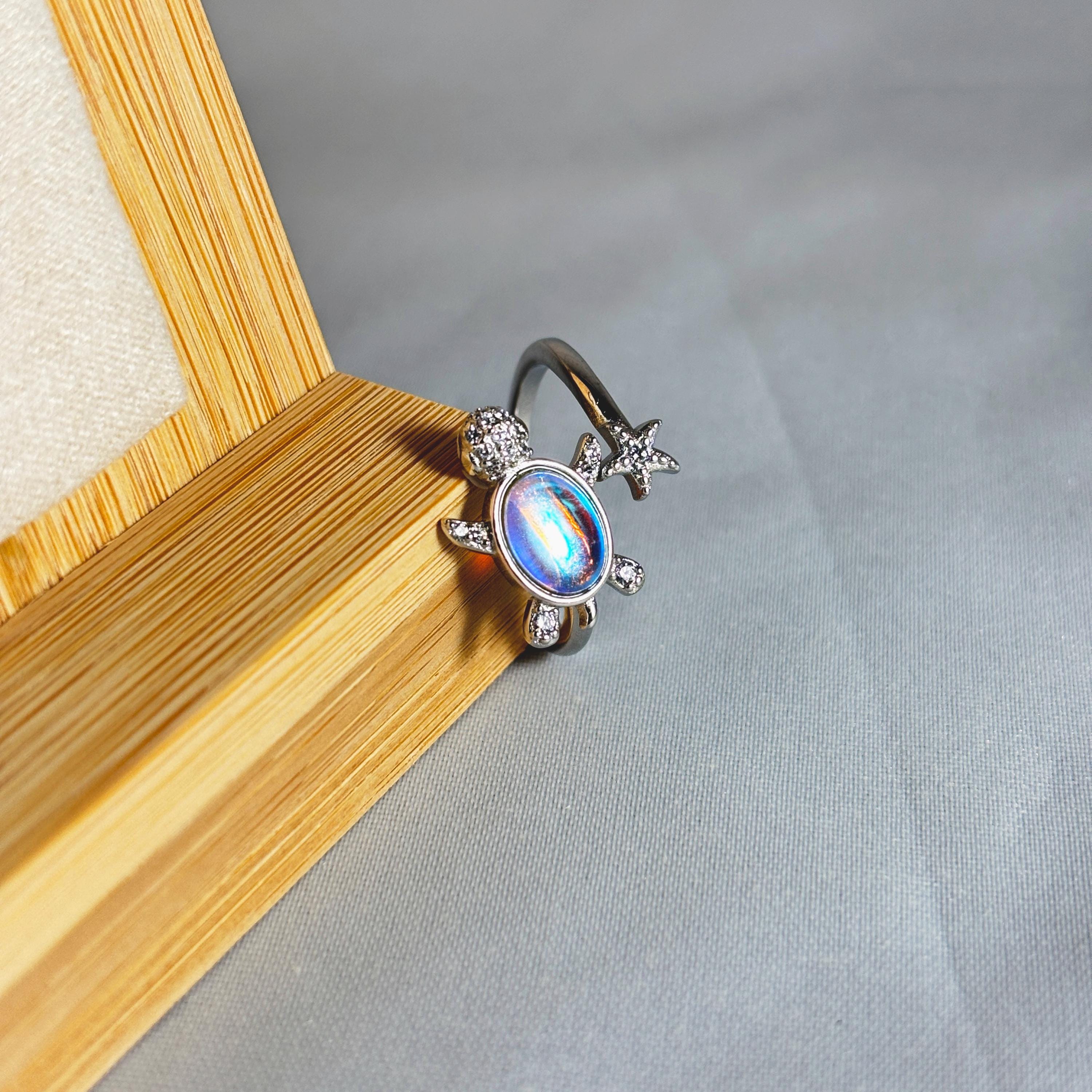 Adjustable 925 Turtle and Starfish Ring by Stella Amoré