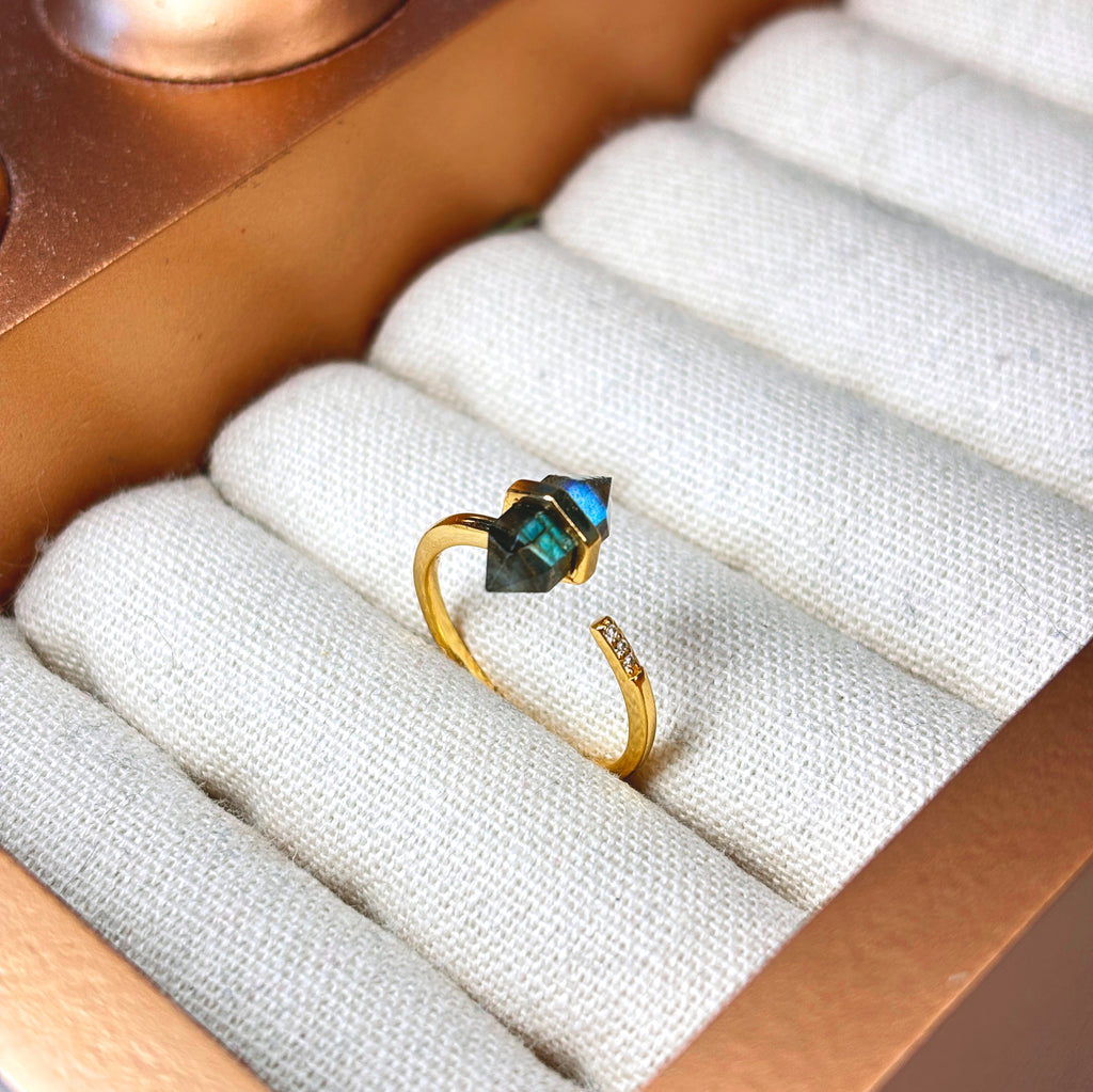 Obsidian Crystal Point Ring — Adjustable Gold Ring for Protection & Strength